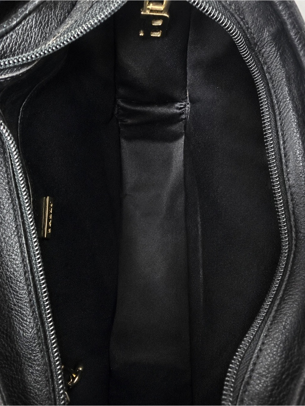 Bally Vintage Black Leather Shoulder Bag Gold Hardware Crossbody - Picture 10 of 10